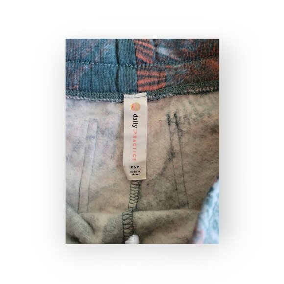 Anthropologie Daily Practice Slim-Fit Teal Floral Jogger Sweatpants, XSP - Picture 10 of 11